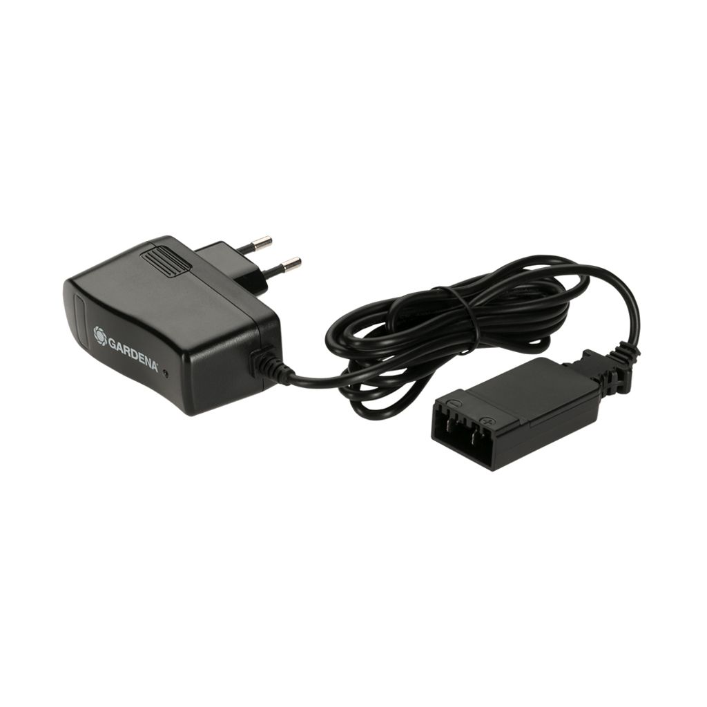 Gardena 充電器 18V 8833